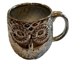 Home Essentials silver Owl mug. 22 ounce capacity. Mirrored, reflective.